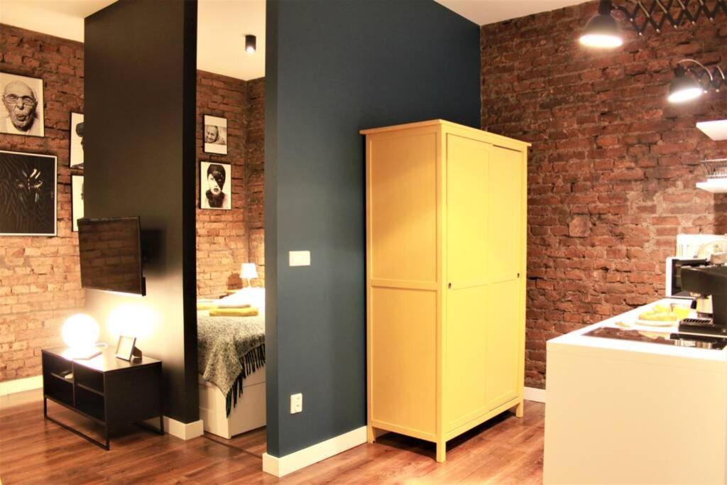 Unique Brick 5 - Old Town & Market Square Apartment Krakow Exterior photo
